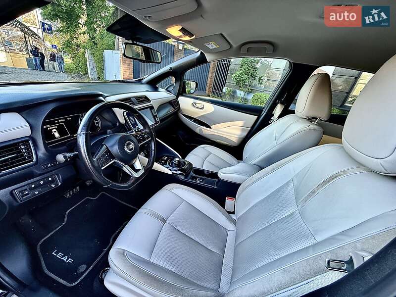 Хетчбек Nissan Leaf 2019 в Києві