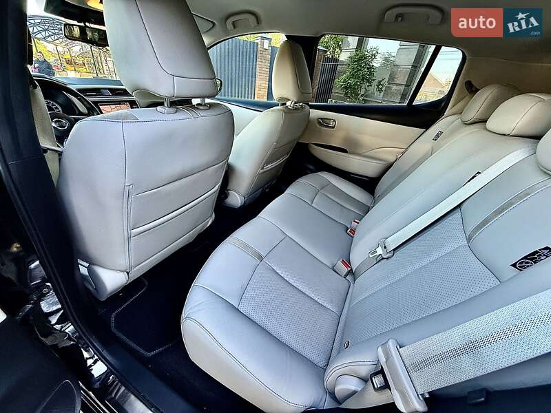 Хетчбек Nissan Leaf 2019 в Києві