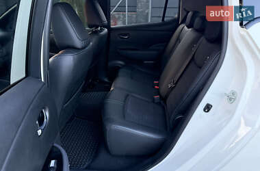 Хетчбек Nissan Leaf 2019 в 