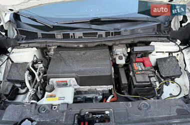 Хетчбек Nissan Leaf 2019 в 