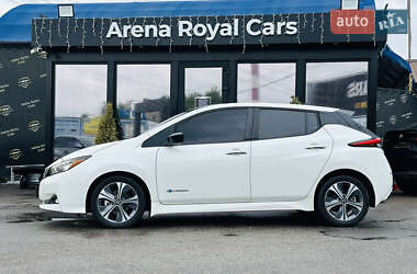 Хетчбек Nissan Leaf 2018 в 