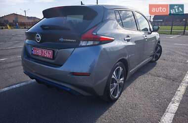 Хетчбек Nissan Leaf 2018 в 