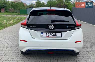 Хетчбек Nissan Leaf 2018 в 