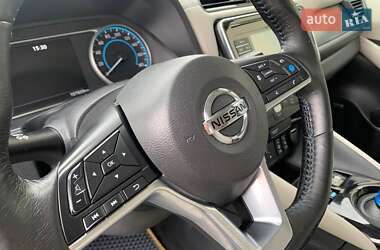 Хетчбек Nissan Leaf 2018 в 