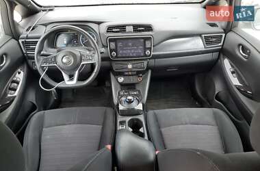 Хетчбек Nissan Leaf 2020 в 