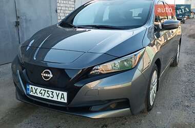 Хетчбек Nissan Leaf 2024 в Харкові