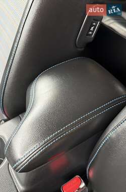 Хетчбек Nissan Leaf 2020 в 