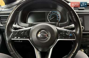 Хетчбек Nissan Leaf 2020 в 