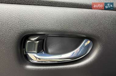 Хетчбек Nissan Leaf 2020 в 