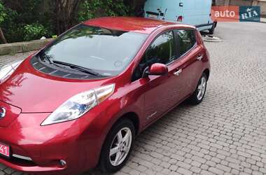 Хетчбек Nissan Leaf 2014 в Івано-Франківську