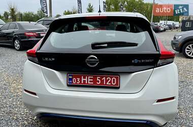 Хэтчбек Nissan Leaf 2020 в 