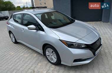 Хэтчбек Nissan Leaf 2022 в Виннице