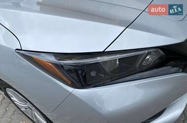 Хэтчбек Nissan Leaf 2022 в 