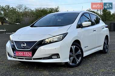 Хетчбек Nissan Leaf 2020 в 