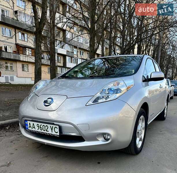 Nissan Leaf 2014