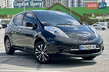 Хэтчбек Nissan Leaf 2015 в Одессе
