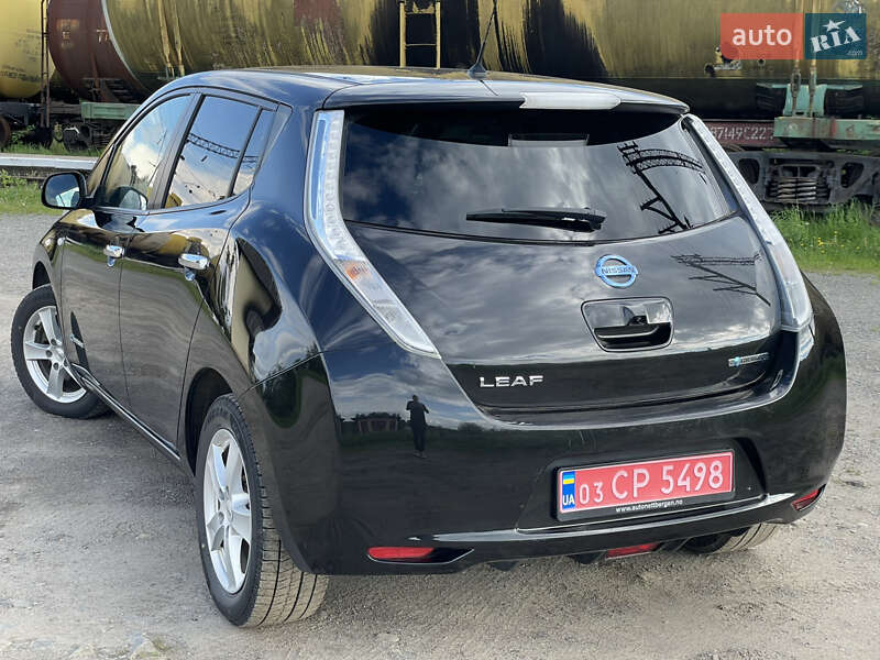 Хэтчбек Nissan Leaf 2017 в Трускавце