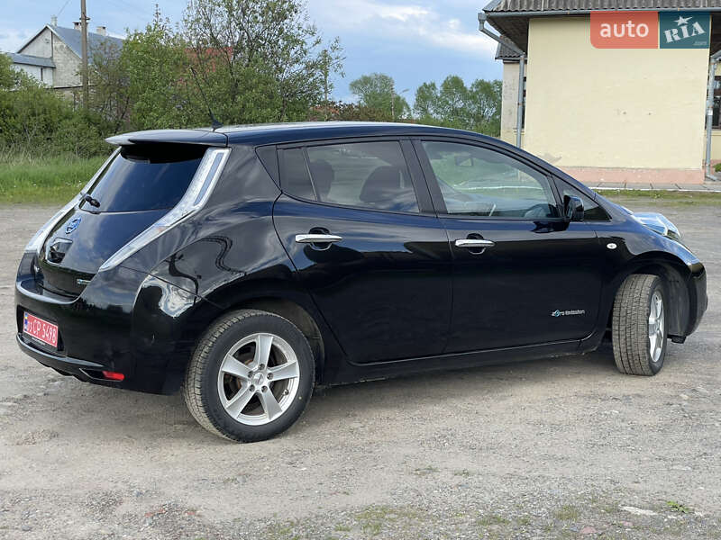 Хэтчбек Nissan Leaf 2017 в Трускавце