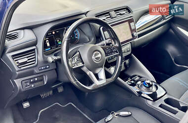 Хетчбек Nissan Leaf 2022 в 