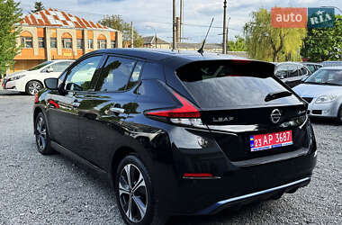 Хетчбек Nissan Leaf 2019 в 