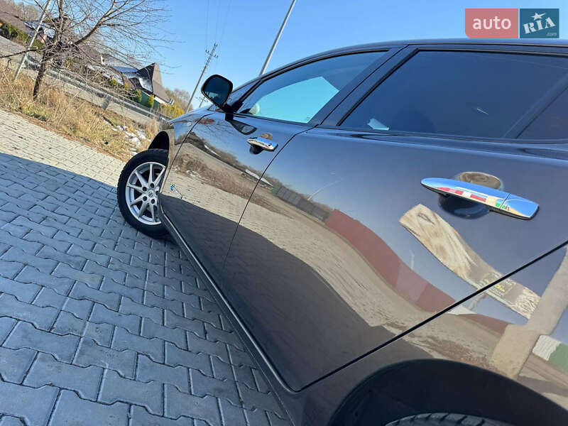 Хэтчбек Nissan Leaf 2017 в Стрые