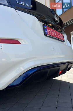 Хэтчбек Nissan Leaf 2018 в 