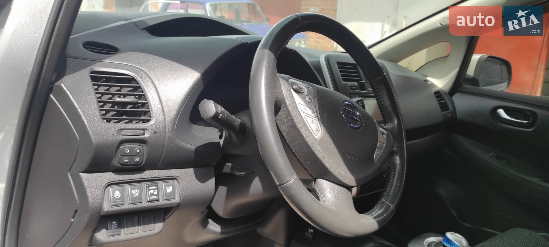 2014 Nissan Leaf - мініатюра 13