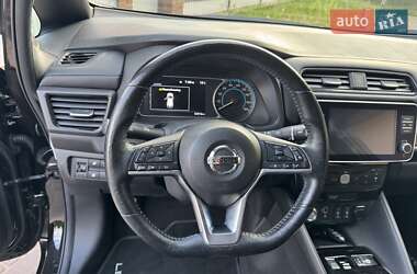 Хетчбек Nissan Leaf 2019 в 
