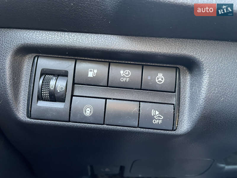 Хэтчбек Nissan Leaf 2017 в Одессе