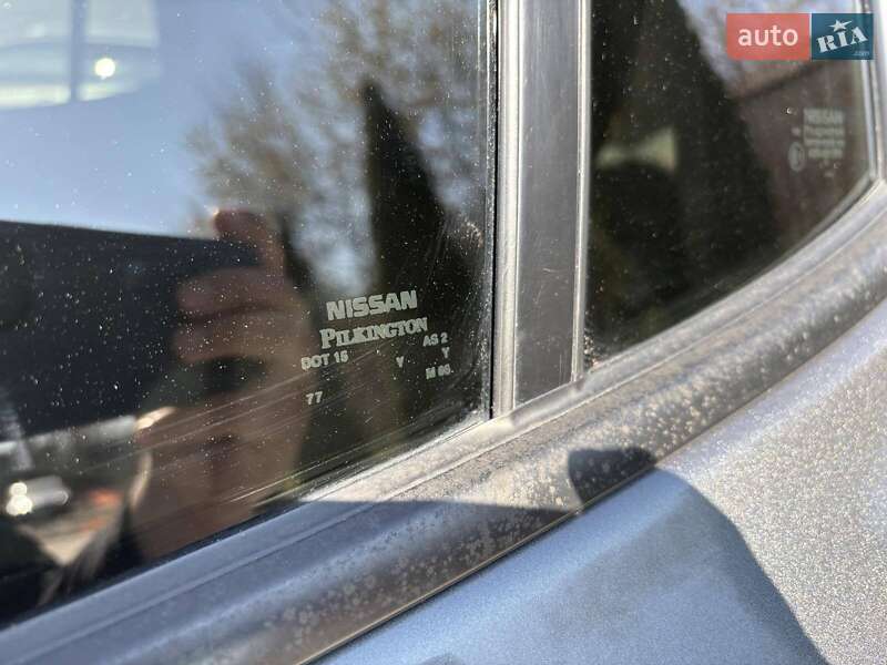 Хэтчбек Nissan Leaf 2015 в Львове