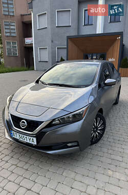 Хетчбек Nissan Leaf 2022 в 