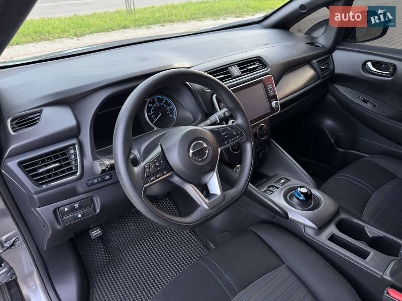 Хэтчбек Nissan Leaf 2022 в Коломые