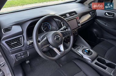 Хетчбек Nissan Leaf 2022 в 