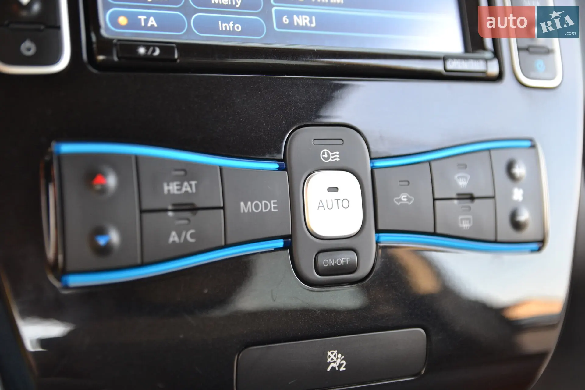 2013 Nissan Leaf - мініатюра 28