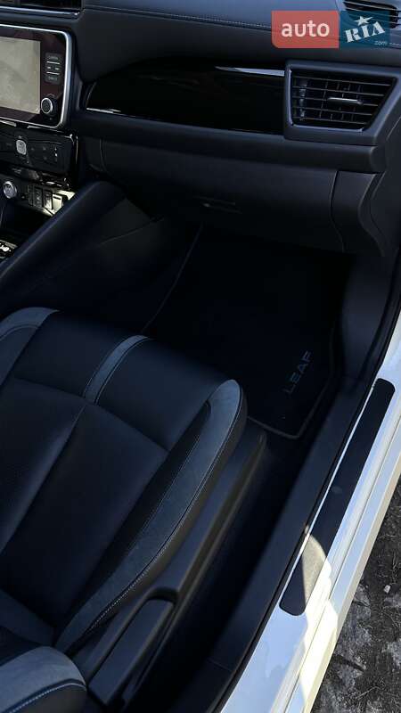 Хэтчбек Nissan Leaf 2021 в Виннице фото 28 Хэтчбек Nissan Leaf 2021 в Виннице