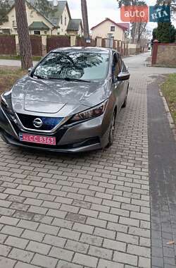 Хетчбек Nissan Leaf 2022 в Львові