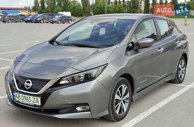Хэтчбек Nissan Leaf 2019 в Каменец-Подольском