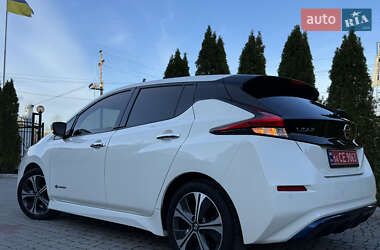 Хетчбек Nissan Leaf 2019 в 