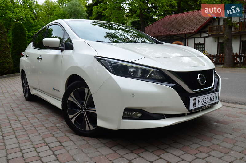Хэтчбек Nissan Leaf 2020 в Трускавце