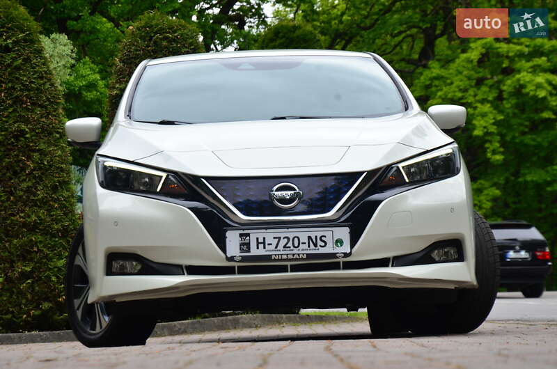 Хэтчбек Nissan Leaf 2020 в Трускавце