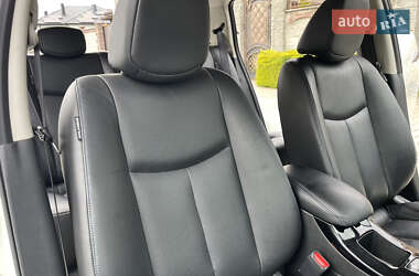 Хетчбек Nissan Leaf 2015 в 