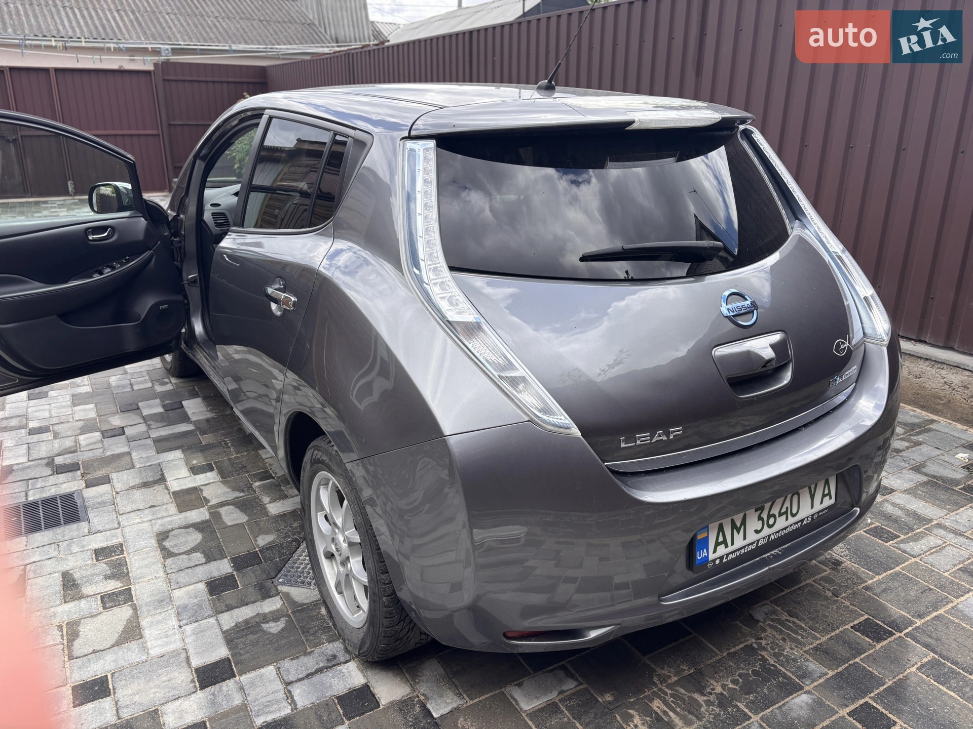 2013 Nissan Leaf - мініатюра 17