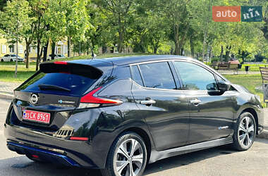 Хэтчбек Nissan Leaf 2018 в Николаеве