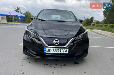 Хетчбек Nissan Leaf 2021 в Рівному