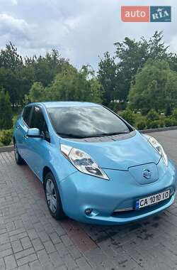 Хетчбек Nissan Leaf 2015 в Черкасах