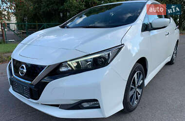 Хэтчбек Nissan Leaf 2018 в Тернополе