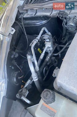 Хэтчбек Nissan Leaf 2014 в 