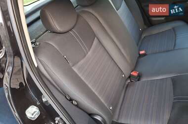 Хетчбек Nissan Leaf 2021 в 