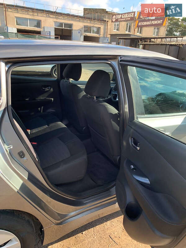 Хэтчбек Nissan Leaf 2019 в Одессе