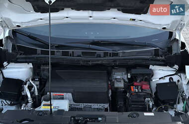 Хетчбек Nissan Leaf 2020 в 